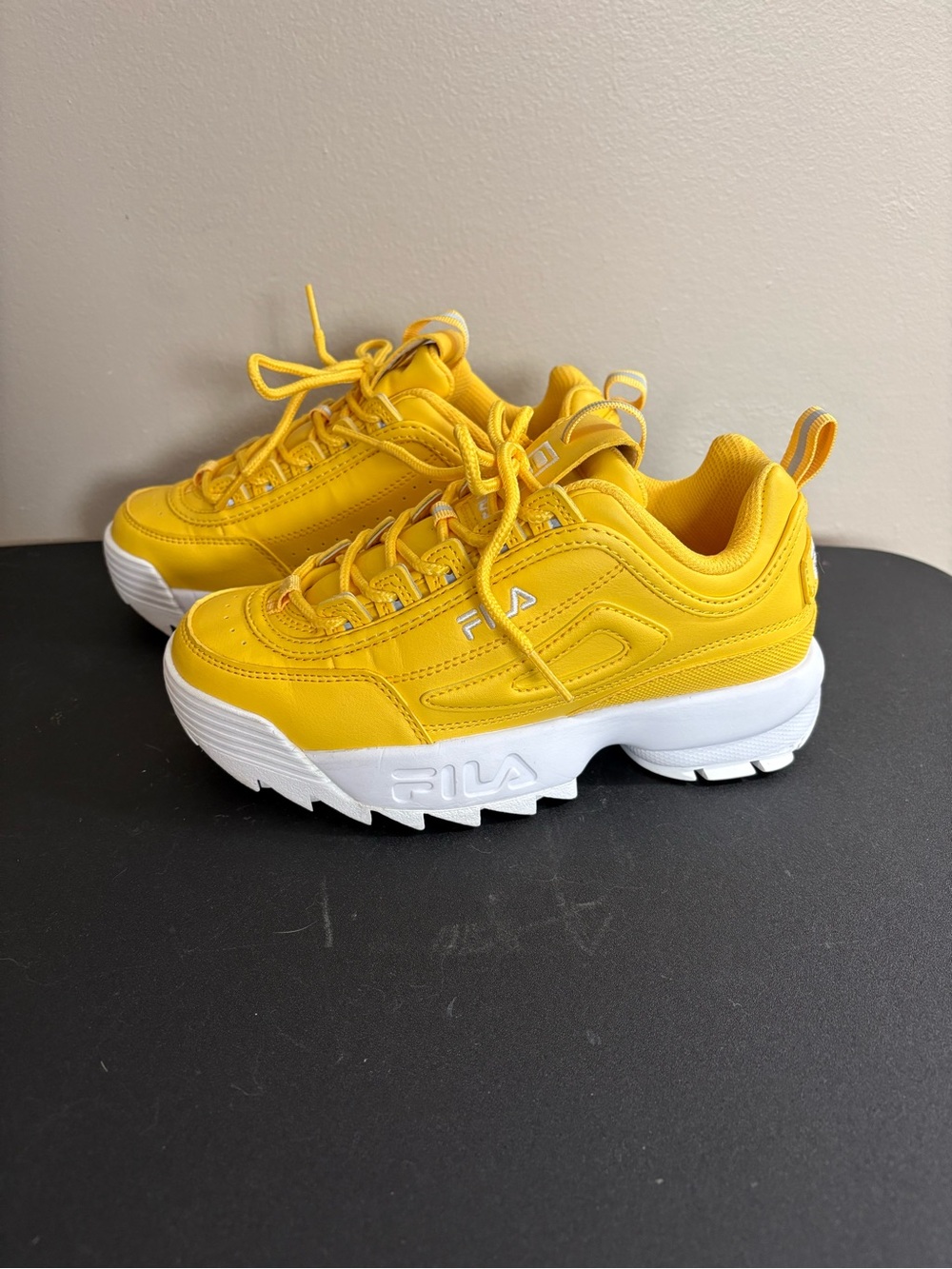 Youth FILA Premium Yellow DISRUPTOR 2 Sawtooth PLATFORM Chunky SNEAKERS Shoes